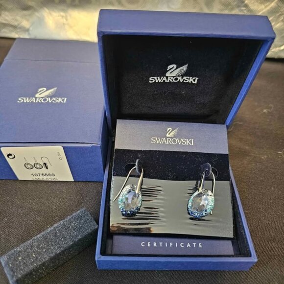 Swarovski Hyacinth Earrings - Picture 3 of 4